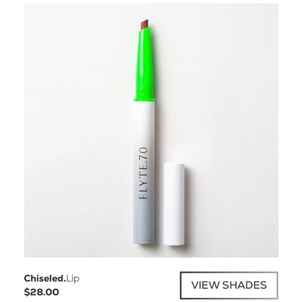 Flyte.70 Fame Chiseled Lip Shaper lip liner In color FAME